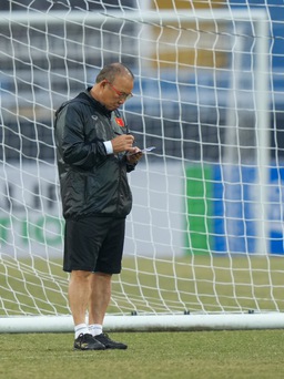 Tuyển Việt Nam giữ lửa cho bán kết AFF Cup 2022