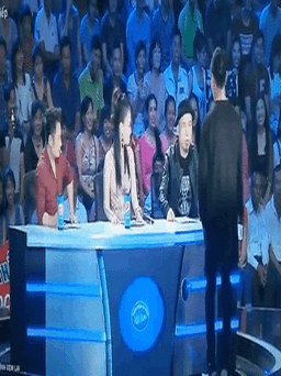 Nhạc sĩ Huy Tuấn tát Việt Thắng trên sóng trực tiếp Vietnam Idol