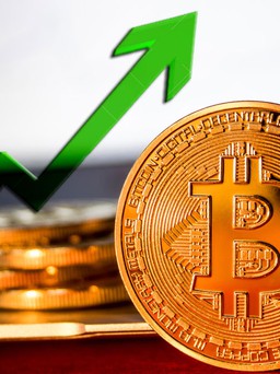 Giá Bitcoin bật tăng qua mốc 21.000 USD
