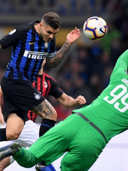 Icardi giúp Inter vượt qua AC Milan