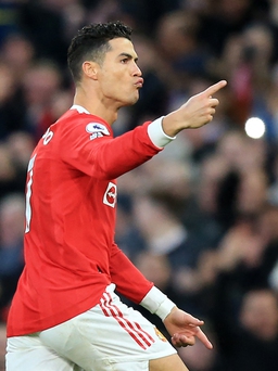 Kết quả Ngoại hạng Anh, M.U 3-2 Tottenham: Ronaldo trở lại và ‘đại náo’