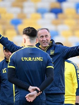 HLV tuyển Ukraine 'sốc' khi CLB Dynamo Kiev không nhả cầu thủ cho play-off World Cup 2022