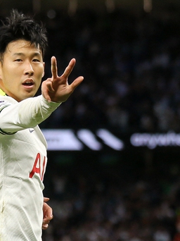 Son Heung-min ‘giải cơn hạn’ bằng cú hat-trick trong trận mưa bàn thắng