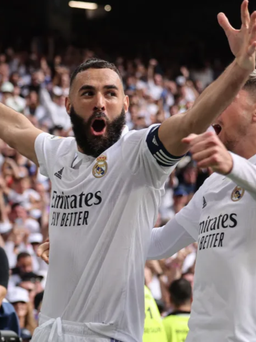 Rò rỉ chủ nhân giải ‘Quả bóng vàng’, đế chế Ronaldo và Messi bị xóa bỏ