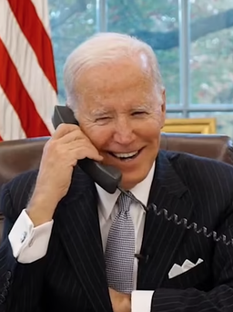 Tổng thống Joe Biden gọi điện cho tuyển Mỹ trước trận ra quân World Cup 2022