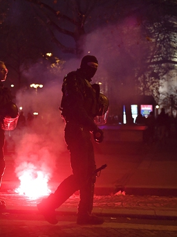 Pháp điều động thêm hàng ngàn cảnh sát chống bạo loạn ở chung kết World Cup 2022