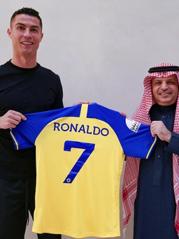 Cơn sốt bóng đá lịch sử ở Ả Rập Xê Út sau sự hiện diện của Ronaldo