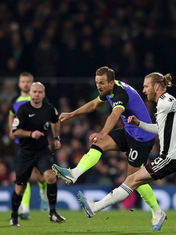 Harry Kane cán mốc ghi bàn lịch sử khi giúp Tottenham đánh bại Fulham