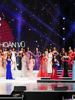 Công bố Top 45 thí sinh vào vòng chung kết Hoa hậu Hoàn vũ 2015