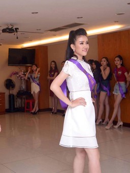 Hoa hậu Hoàn vũ Thái Lan hỗ trợ thí sinh Miss Tourism Vietnam 2017