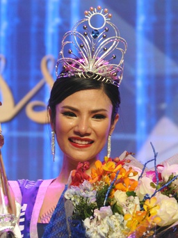 Hoa hậu Hữu nghị ASEAN 2017 trở lại Việt Nam sau 4 tháng đăng quang