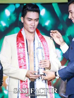 Nam vương 'Mister Universal Ambassador 2017' tham gia 'Đại hội mỹ nam' cùng Ngọc Tình