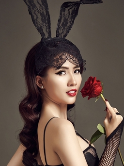 Phan Thị Mơ táo bạo với mốt Playboy