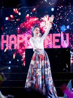 Angela Phương Trinh đếm ngược chào năm mới cùng dàn sao Việt - Hàn
