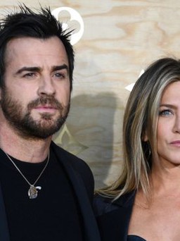 Jennifer Aniston và Justin Theroux tuyên bố chia tay sau 2 năm kết hôn