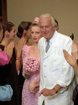 Huyền thoại thời trang Hubert de Givenchy qua đời ở tuổi 91