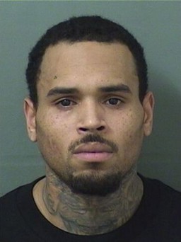 Chris Brown bị bắt ngay sau đêm diễn tại Florida