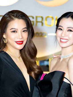 Khánh My đọ sắc cùng Trương Ngọc Ánh