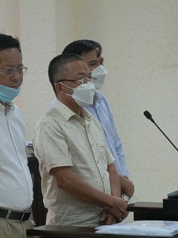 Vụ bôi xấu lãnh đạo Quảng Trị: vì sao trả hồ sơ sau 2 ngày xét xử?