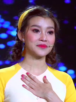 Lộ diện cô gái được Phi Nhung tặng điểm 10 ngay trên sân khấu 'Duyên dáng Bolero'