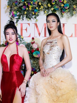 Emily Hồng Nhung 'đọ sắc' với thí sinh gây sốt tại Hoa hậu chuyển giới