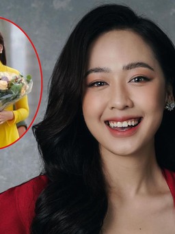 Cô gái tặng hoa cho Donald Trump khi ông thăm Việt Nam được bạn trai cầu hôn