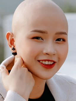 Cô gái chiến thắng ung thư thi 'Hoa hậu Thế giới Việt Nam'