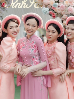 Top 5 'Hoa hậu Việt Nam' Phương Quỳnh kết hôn ở tuổi 22