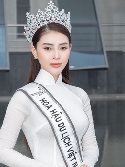 Lý Kim Thảo nỗ lực xóa bỏ tin đồn mua giải hoa hậu