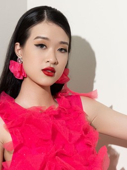 Nhan sắc cô gái Huế cao 1,8m gây sốt tại 'Miss World Vietnam'