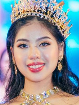 Trả lời ứng xử tiếng Anh trôi chảy, nữ sinh Việt đăng quang 'Miss Teen International 2022'