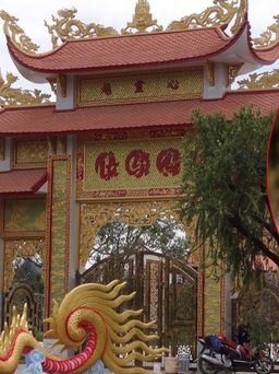 Nhà thờ Tổ của Hoài Linh không đón khách dịp giỗ Tổ sân khấu