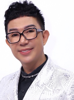 Long Nhật: Tôi phải xin ba mẹ, vợ con cho đi 'đường tắt' bằng scandal