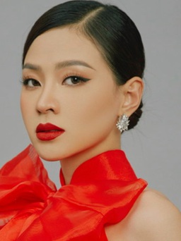 'Mỹ nhân bolero' Thiên Hương: Nếu cảnh nóng để câu view, tôi thẳng thừng từ chối