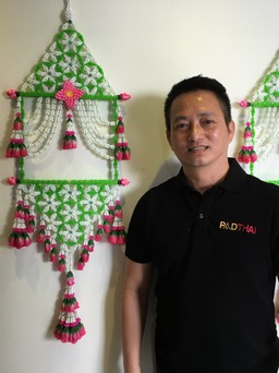 Đầu bếp ngoại sang Việt Nam lập nghiệp: Đến TP.HCM nấu Pad Thai vì thích... phở