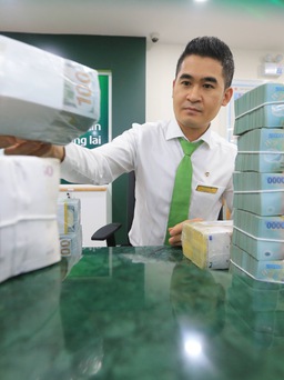 Các ngân hàng ồ ạt công bố lợi nhuận tăng cao ngất