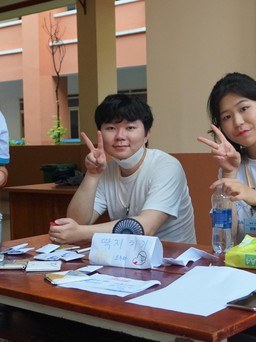Bất ngờ vì có nhiều sinh viên Việt Nam quan tâm đến văn hoá Hàn Quốc?