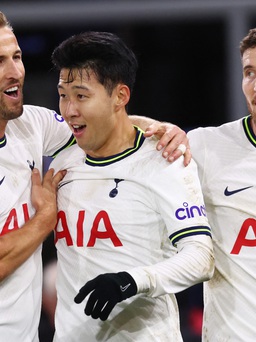 Harry Kane và Son Heung-min tỏa sáng, Tottenham thắng đậm
