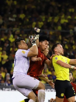AFF Cup 2022: Tuyển Malaysia bị tước oan bàn thắng trước Thái Lan