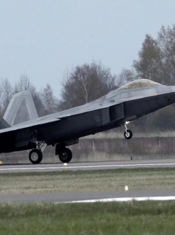 Mỹ điều 'chim ăn thịt' F-22 đến UAE sau một loạt vụ tấn công của Houthi