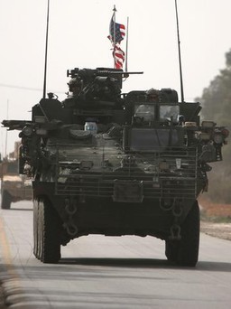 Mỹ tấn công dân quân thân Iran ở Syria