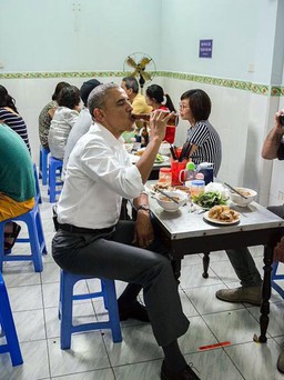 Kịch bản ông Obama ăn bún chả Hà Nội được chuẩn bị hơn một năm
