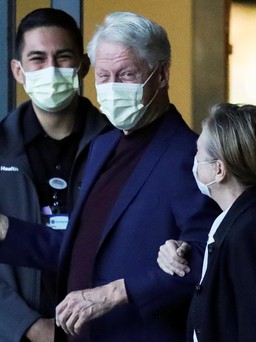 Cựu Tổng thống Bill Clinton xuất viện
