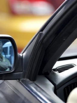 Apple rót vốn vào đối thủ Trung Quốc của Uber