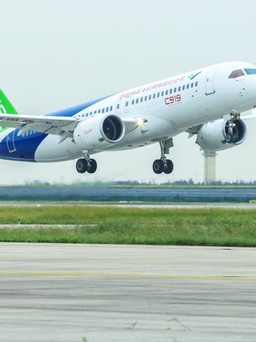 Máy bay 'made in China' sẵn sàng thách thức Airbus, Boeing