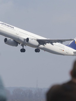 Đức hủy 800 chuyến bay vì nhân viên đình công