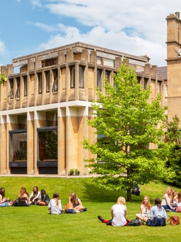 Đại học Oxford ngừng nhận tài trợ từ Huawei sau nhiều bê bối