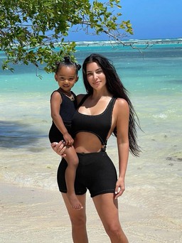 Cuộc sống xa hoa của con gái Kim Kardashian