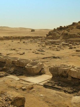 Khai quật đền mặt trời của pharaoh Ai Cập đã mất tích hàng ngàn năm