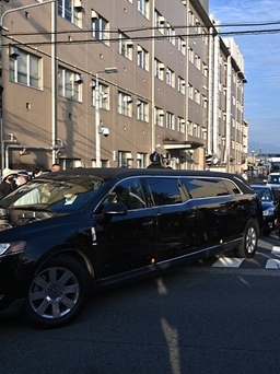 Thi hài ông Abe đã về nhà ở Tokyo